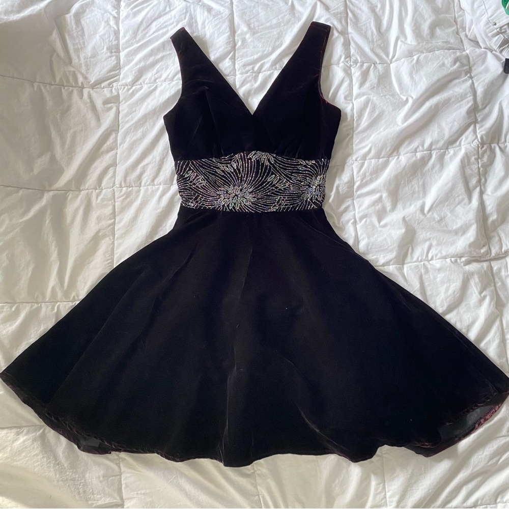 Vintage Starlight Express Black/purple velvet dress